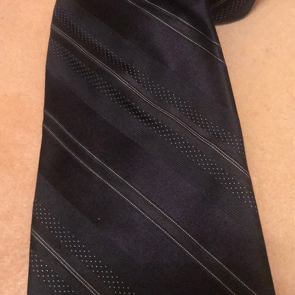 Valentino silk tie - Picture 3 of 5